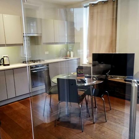 לונדון Stunning Soho Apartment מראה חיצוני תמונה